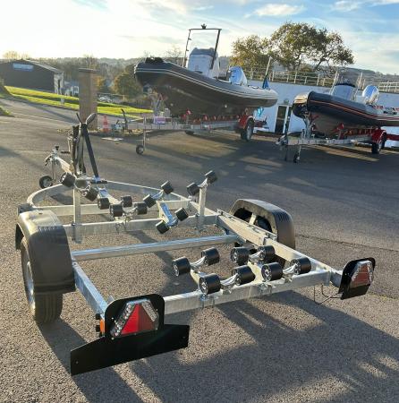 1763042351_1000014232.jpg - Cliquez pour voir l'agrandissement...